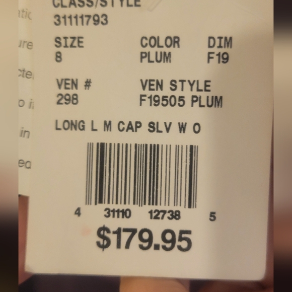 Elegant Purple Lace Evening Gown - Picture 4 of 4